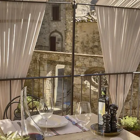 Le Suites Di Castello Di Ama Resort Gaiole in Chianti