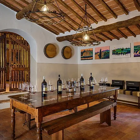 Le Suites Di Castello Di Ama Resort